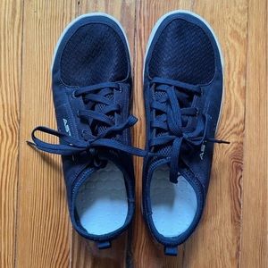 Size 11 Womens Astral Loyak water/boating shoes. Worn 1x